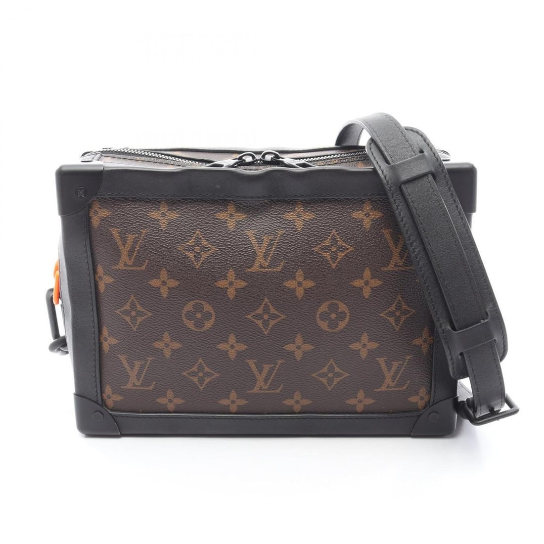 Louis Vuitton Soft Trunk Shoulder Bag/Handbag, Coated Canvas and Leather, Monogram Solar, Men's,: --- Catalog ---Category: SizeSize (HxWxD): 17.5cm x 24.5cm x 9.5cm / 6.88'' x 9.64'' x 3.74''Strap Length: 120cm - 135cm / 47.24'' - 53.14''Category: DesignType: Handbag, Shoulder bagColor: Black, Bro