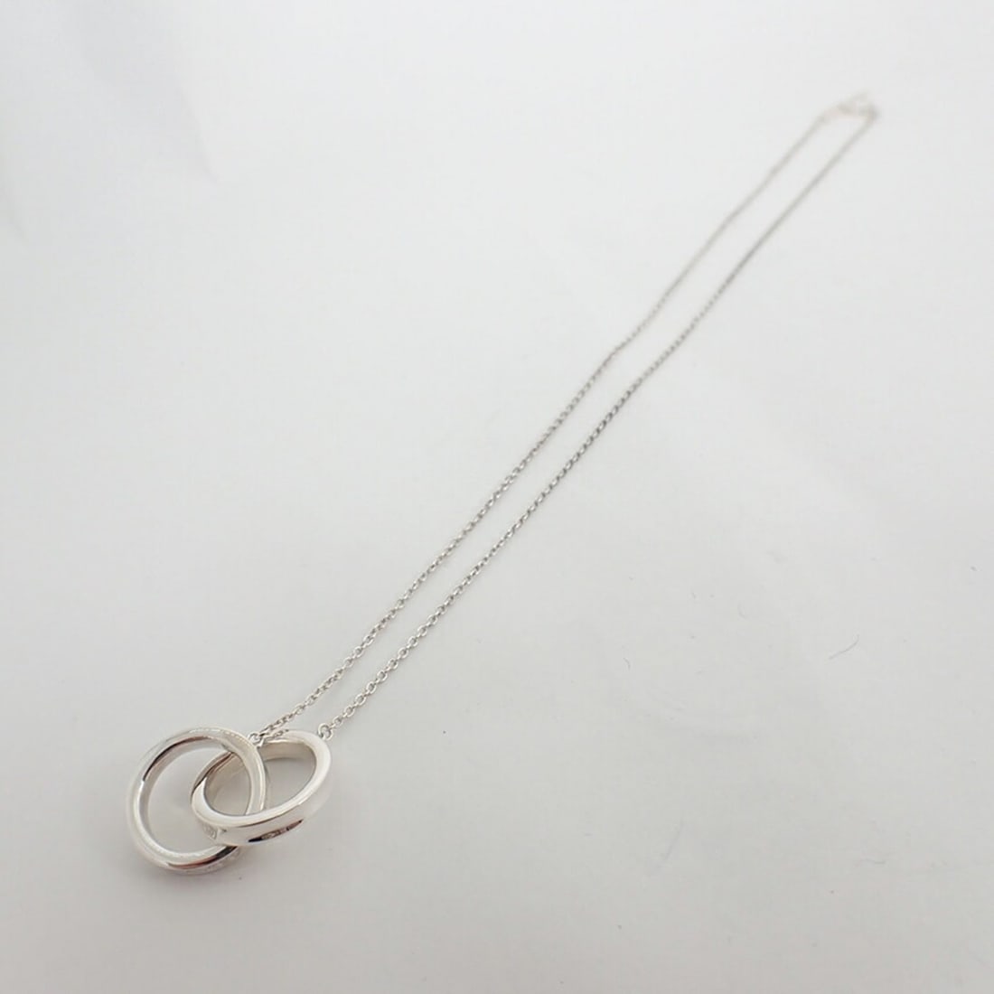 Van Cleef & Arpels Perlee Medium Ring - 6