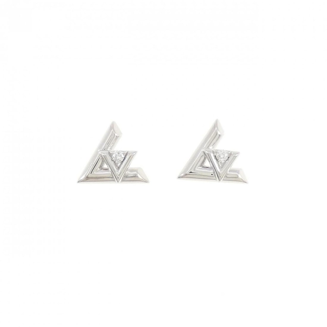 Louis Vuitton Puss LV Vault One Earrings: --- Catalog ---Category: SizeSize (HxWxD): 95.00mm x 107.00mm / 3.74'' x 4.21''Category: DesignColor: WhiteGender: WomenMaterial: White goldCategory: GeneralMPN: Q96970Brand: Louis Vuitton--- Item