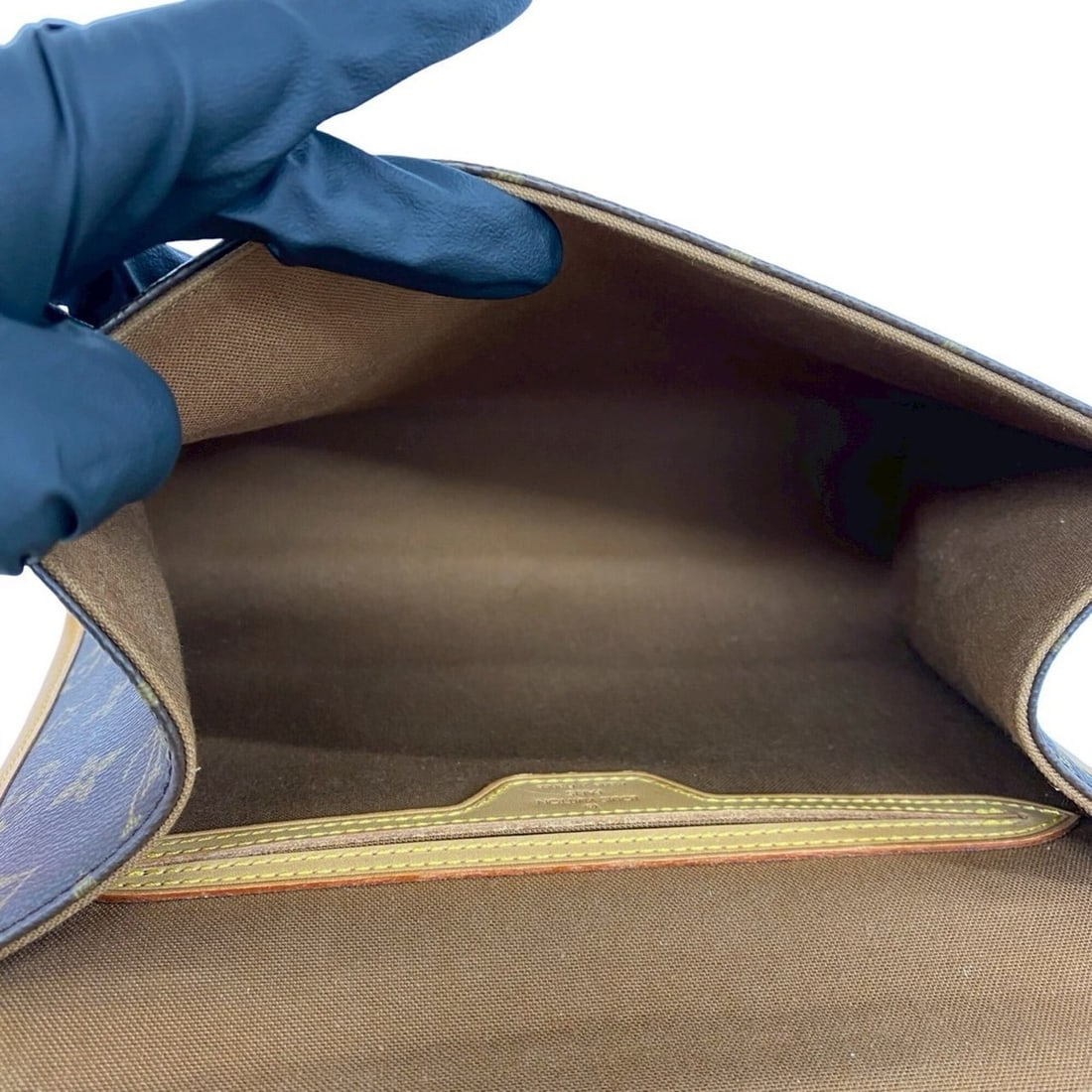 Cartier logo ring - 9