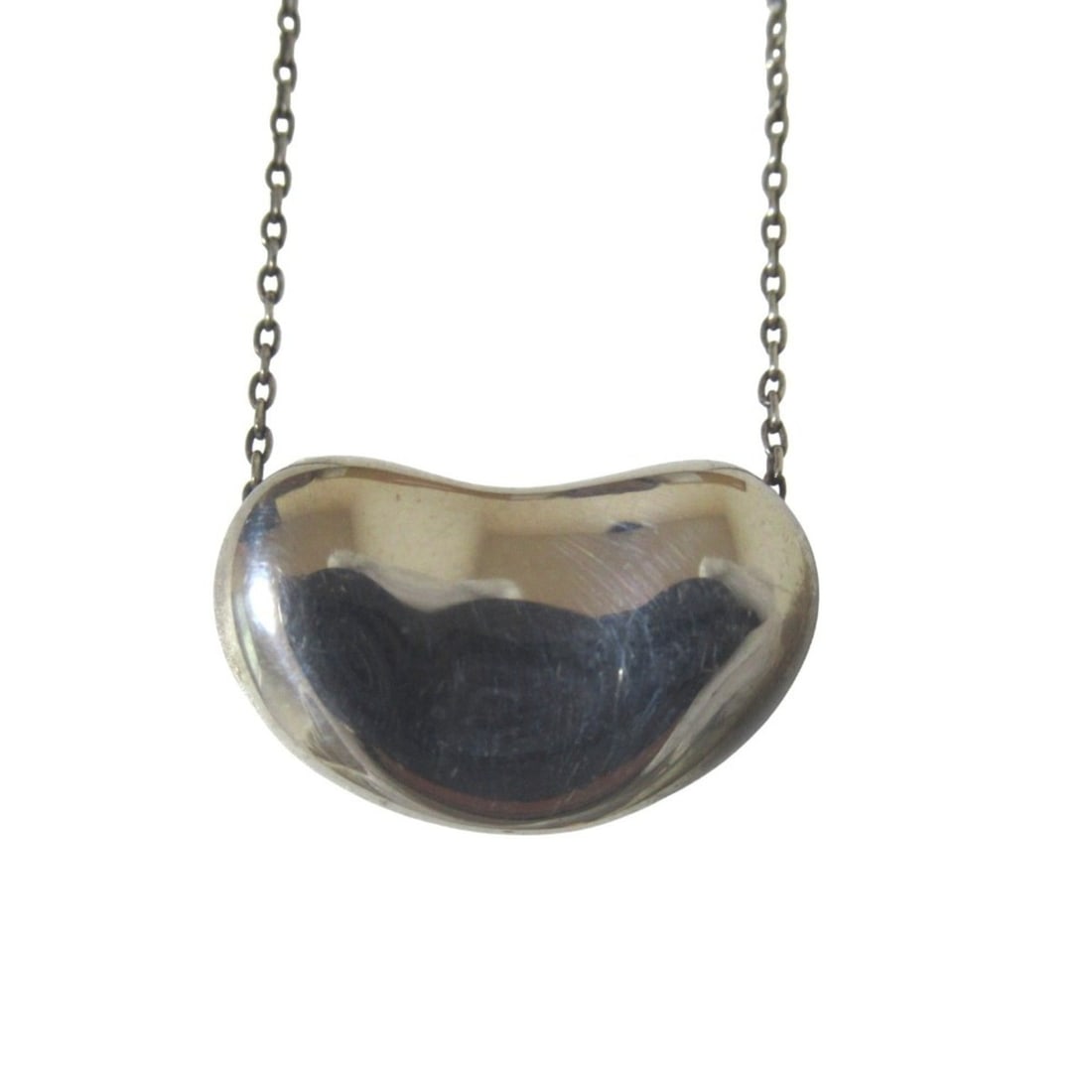 Tiffany & Co. Elsa Peretti Large Beans Necklace Pendant, 925 Sterling Silver, Women's: --- Catalog ---Category: SizePendant Size: 11mm x 18mm / 0.43'' x 0.7''Neck Circumference: 47 cm / 18.5''Category: DesignColor: SilverGender: WomenMaterial: Silver 925Pendant Type: PendantNecklace Typ