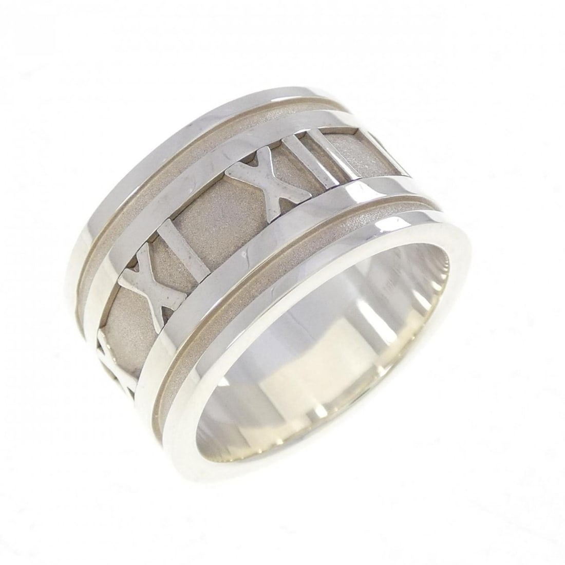 Tiffany Atlas Ring: --- Catalog ---Category: SizeJP Size: 13.5US Size: 6.5Category: DesignColor: SilverGender: WomenMaterial: Silver 925Category: GeneralBrand: Tiffany--- Item List ---Section: ConditionRanking: Rank A Us