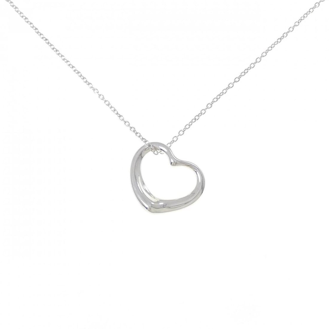 Tiffany Open Heart Necklace: --- Catalog ---Category: SizePendant Size: 20.5mm x 20.5mm / 0.8'' x 0.8''Neck Circumference: 42 cm / 16.53''Category: DesignGender: WomenMaterial: Silver 925Pendant Type: PendantNecklace Type: