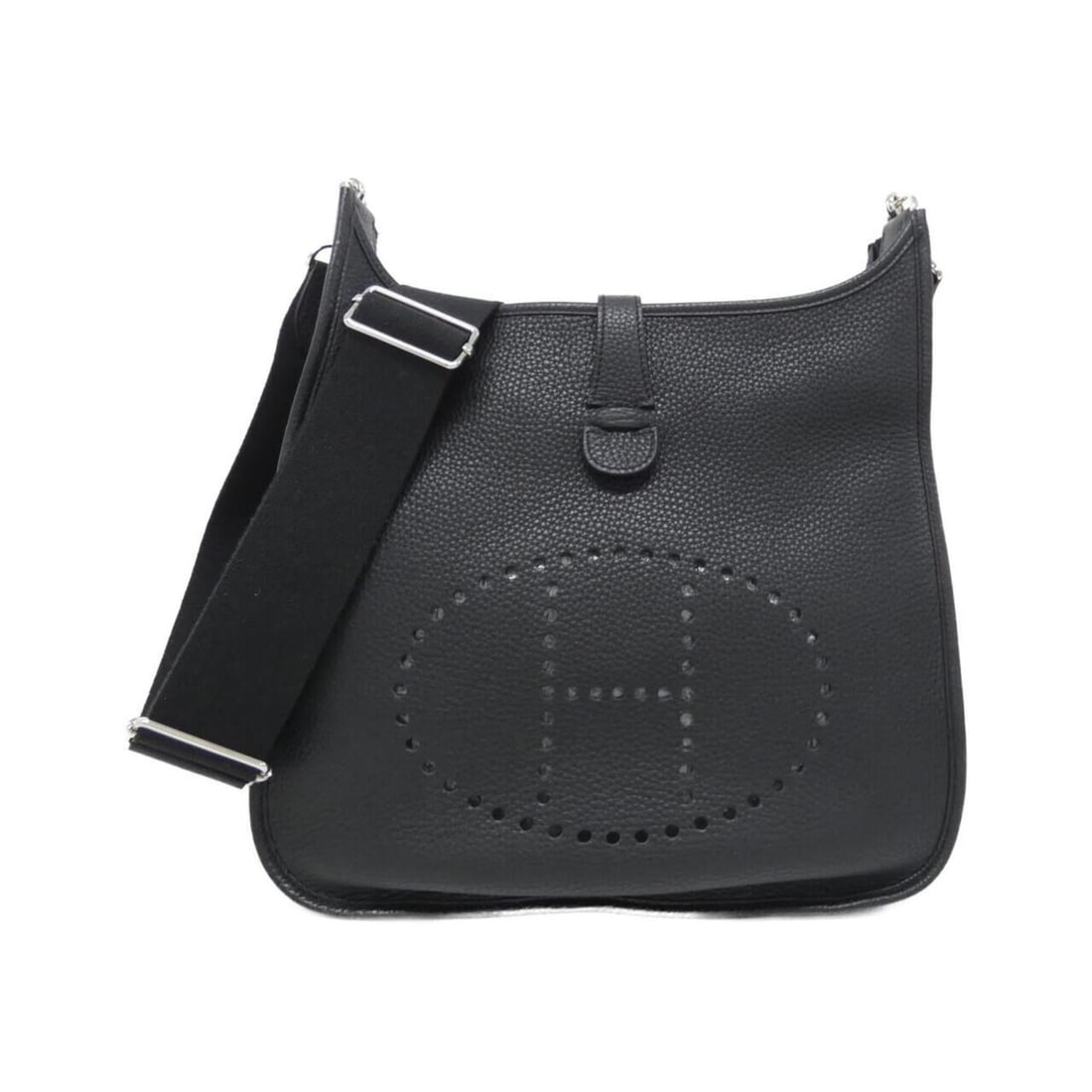 Hermes Evelyne 3 GM 056275CK Shoulder Bag: --- Catalog ---Category: SizeSize (HxWxD): 33cm x 32cm x 9cm / 12.99'' x 12.59'' x 3.54''Category: DesignType: Shoulder bagColor: BlackGender: WomenMaterial: Taurillon clemence leather Category: