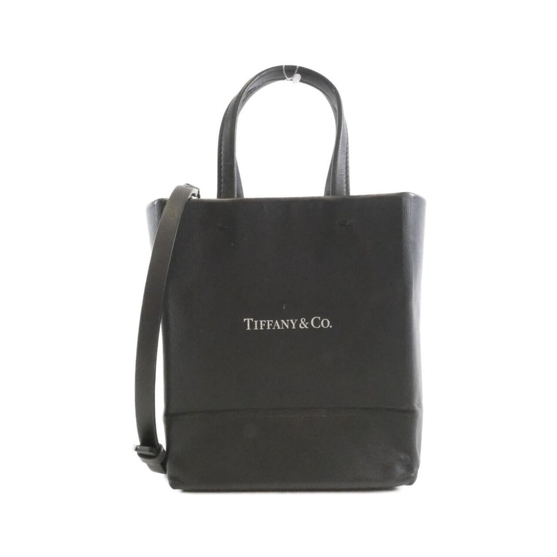 Tiffany handbag: --- Catalog ---Category: SizeSize (HxWxD): 15cm x 13cm x 7cm / 5.9'' x 5.11'' x 2.75''Category: DesignType: HandbagColor: BlackGender: WomenMaterial: Leather Category: GeneralBrand: Tiffany--- Item