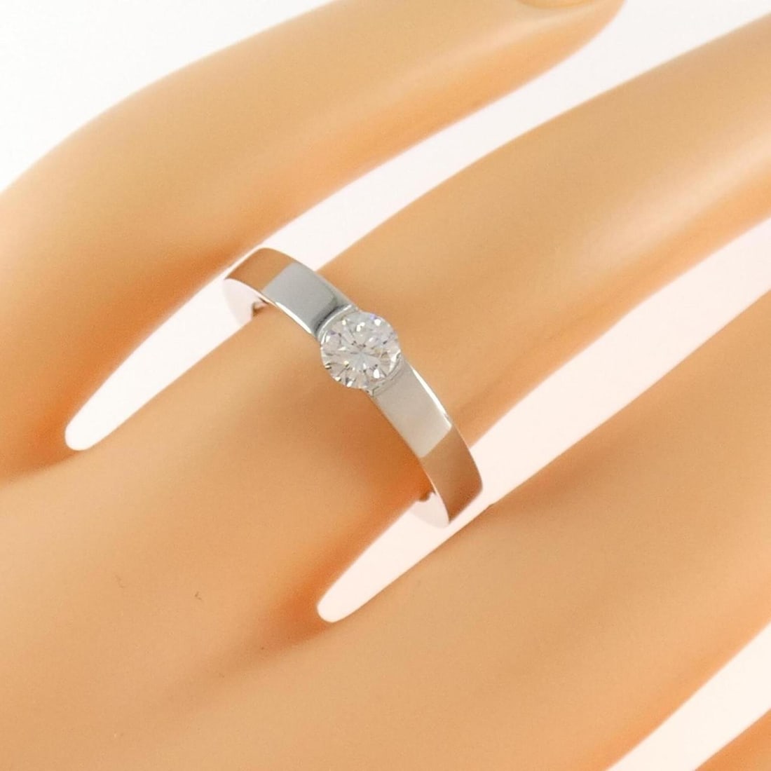 Cartier Date with Ring 0.30CT E VS2 - 5