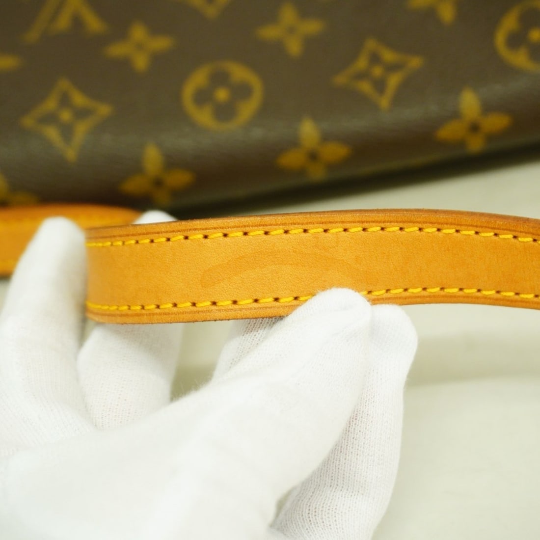 Hermes Loop 072933CK Necklace - 10