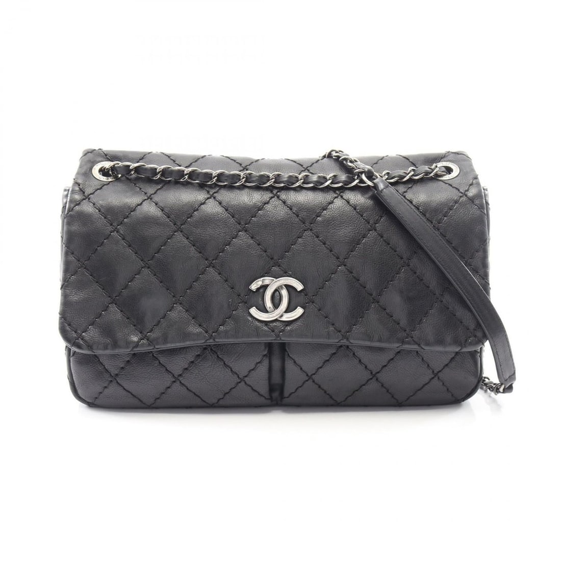 Chanel Wild Stitch Shoulder Bag Handbag Leather Women's Black: --- Catalog ---Category: SizeSize (HxWxD): 19cm x 30cm x 8cm / 7.48'' x 11.81'' x 3.14''Category: DesignType: Handbag, Shoulder bagColor: BlackGender: WomenMaterial: Leather Hardware Color: