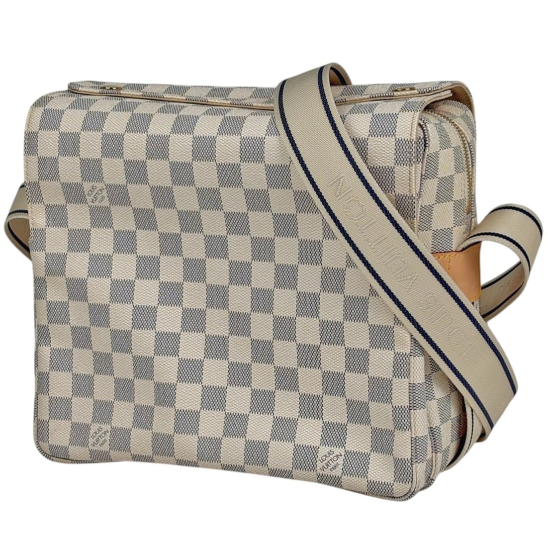 Louis Vuitton Naviglio Crossbody Shoulder Bag, Damier Azur, White, N51189, Women's: --- Catalog ---Category: SizeSize (HxWxD): 25cm x 28cm x 13cm / 9.84'' x 11.02'' x 5.11''Category: DesignType: Shoulder bagColor: WhiteGender: WomenMaterial: Damier Azur Category: GeneralBrand: Louis