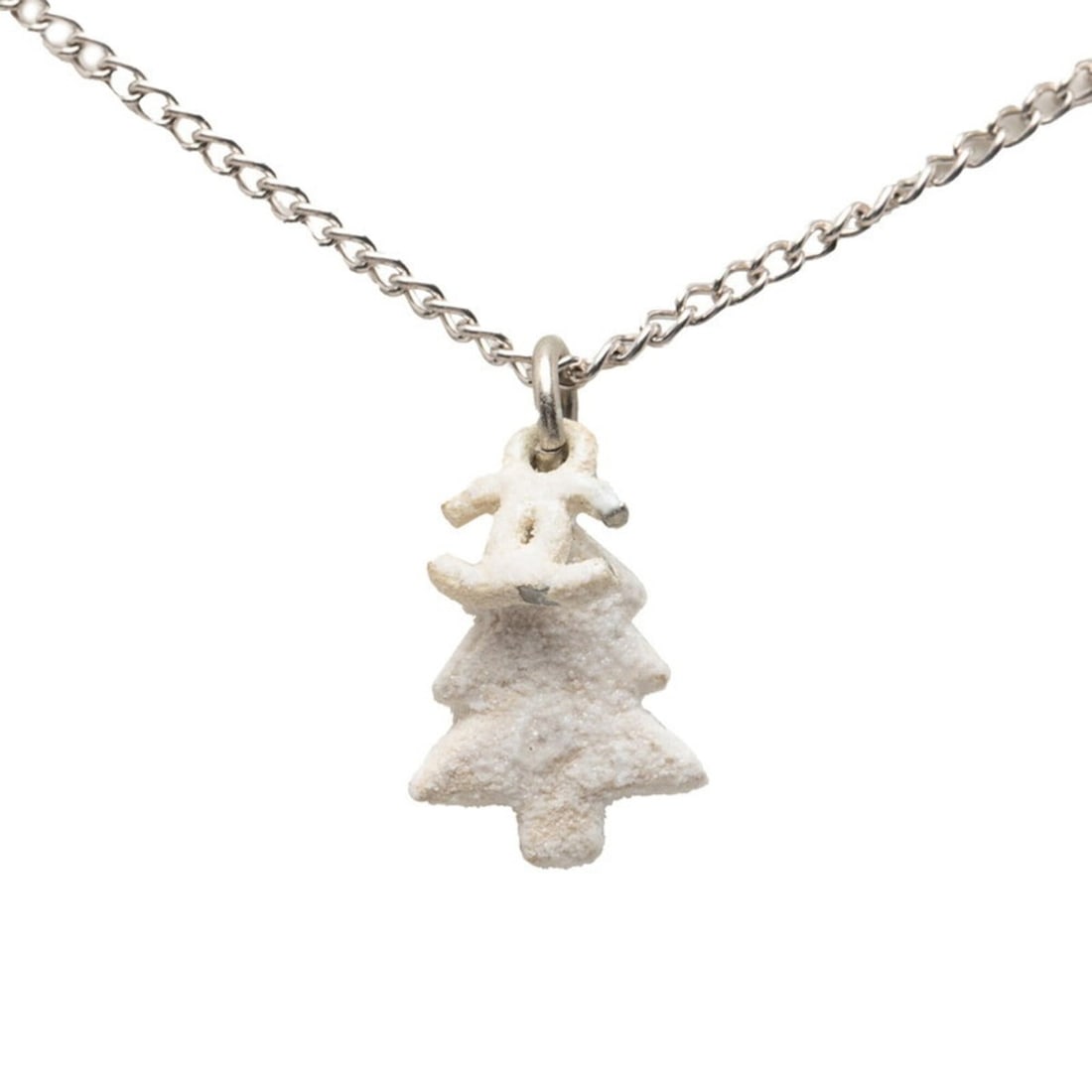 Chanel Coco Mark Christmas Tree Motif Necklace, Silver and White Metal, Women's.: --- Catalog ---Category: SizePendant Size: 16.3mm x 13.9mm / 0.64'' x 0.54''Neck Circumference: 42 cm / 16.53''Category: DesignColor: Silver, WhiteGender: WomenMaterial: MetalNecklace Type: NecklaceCa