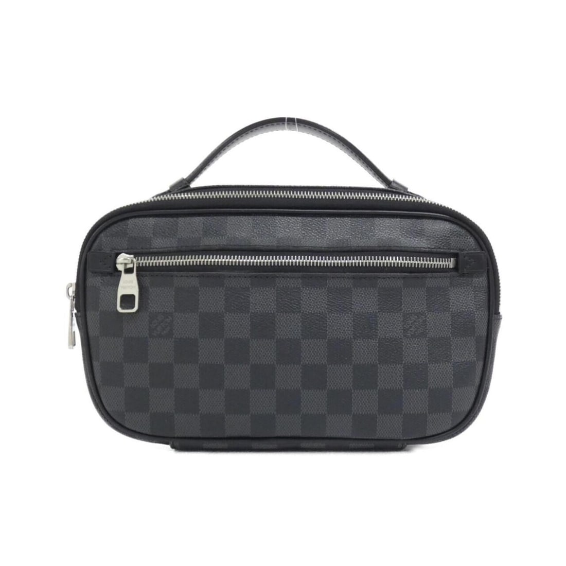 Louis Vuitton Damier Graphite Ambrelle N41289 Shoulder Bag: --- Catalog ---Category: SizeSize (HxWxD): 18cm x 26cm x 6cm / 7.08'' x 10.23'' x 2.36''Category: DesignType: Shoulder bagColor: Dark grayGender: MenMaterial: Coated canvas Category: GeneralMPN: