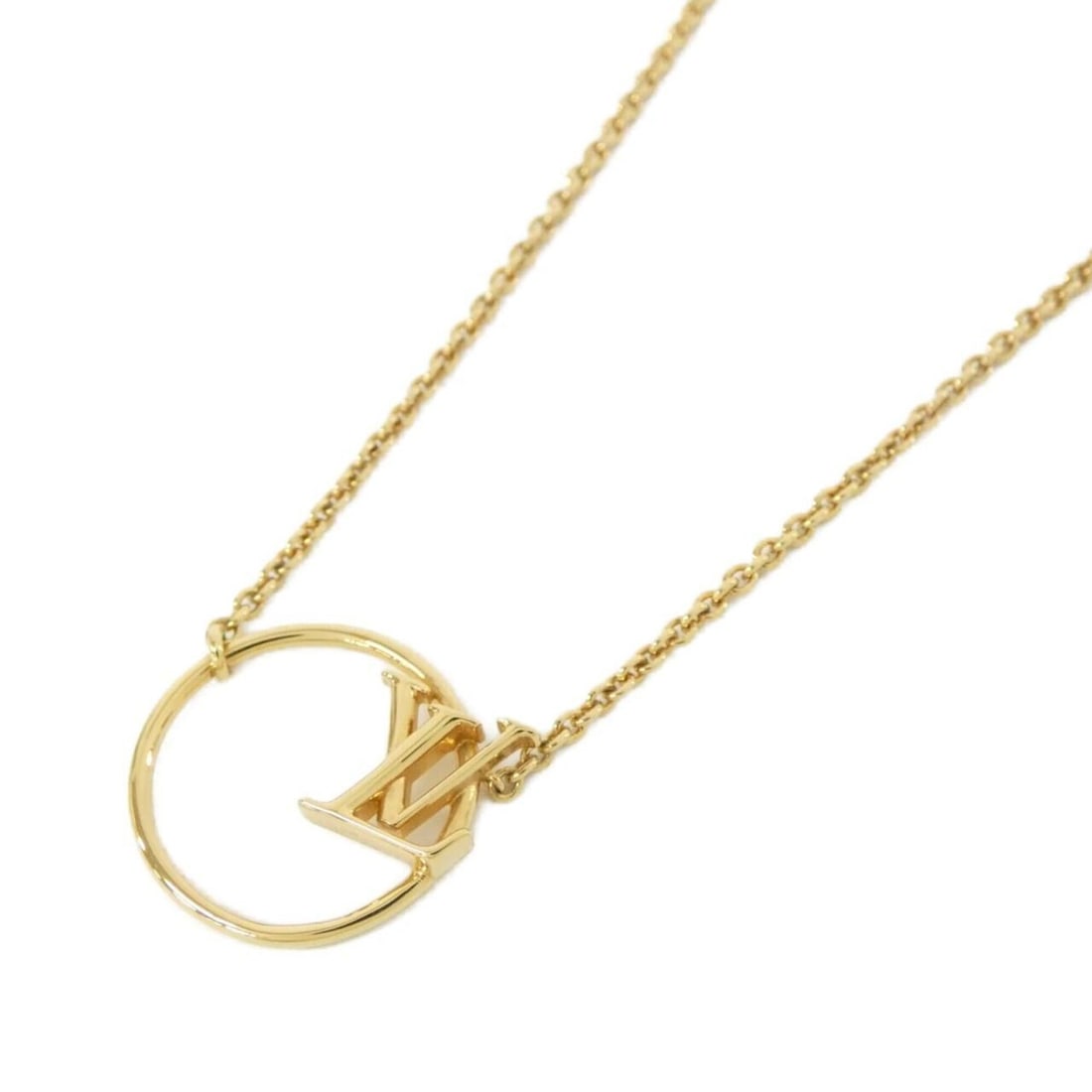 Louis Vuitton Collier LV Eclipse M00762 Necklace: --- Catalog ---Category: SizePendant Size: 20mm x 21mm / 0.78'' x 0.82''Neck Circumference: 39 cm - 45 cm / 15.35'' - 17.71''Category: DesignColor: GoldGender: WomenNecklace Type: NecklaceCategory:
