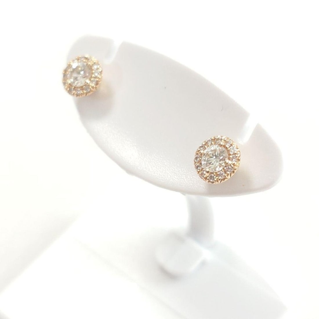 Tiffany & Co. Soleste Earrings, Rose Gold, Diamonds, 7481: --- Catalog ---Category: DesignType: Stud earringsGender: WomenMaterial: Rose gold (18K)Category: GeneralBrand: Tiffany--- Item List ---Section: ConditionRanking: Rank A Used - A few traces of usage,