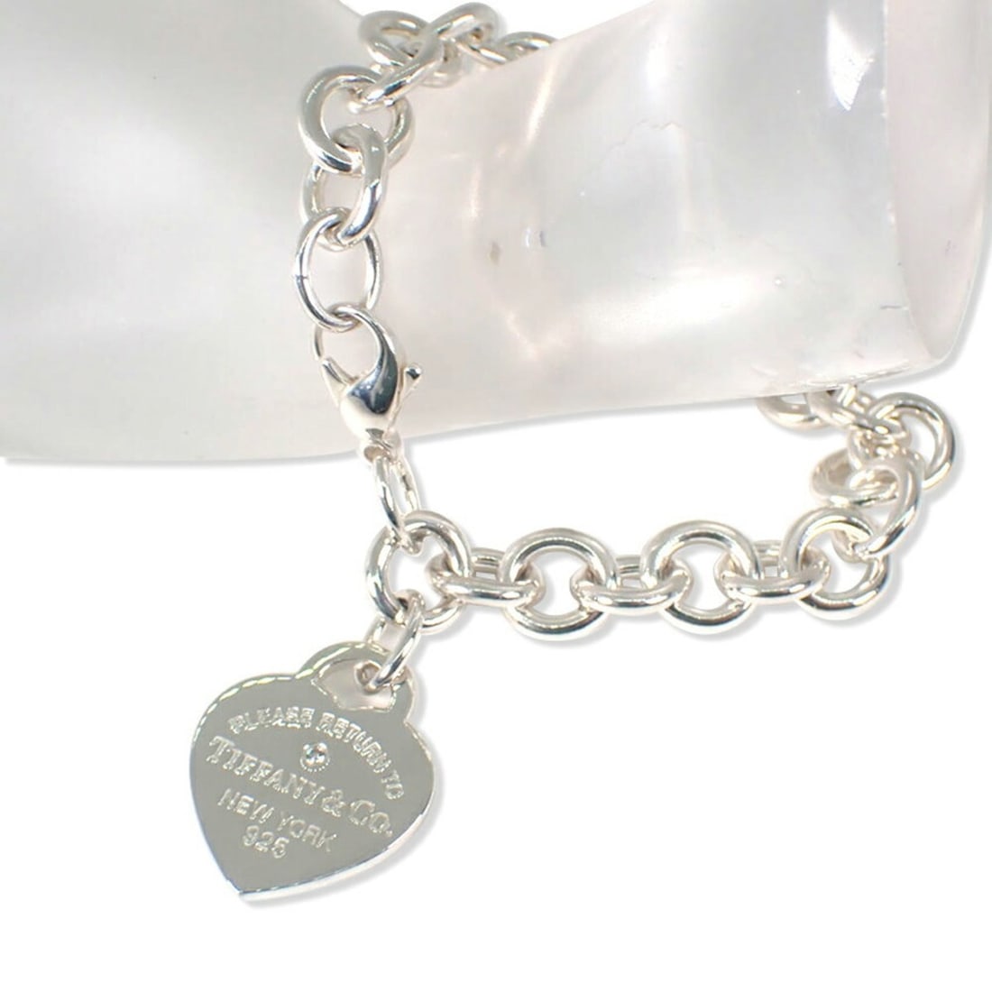 TIFFANY & Co. 925 Return to Tiffany Heart Tangle Bracelet: --- Catalog ---Category: SizeLength: 19cm / 7.48''Category: DesignType: Charm braceletGender: WomenMaterial: Sterling silver 925Category: GeneralBrand: Tiffany--- Item List ---Section: ConditionRankin