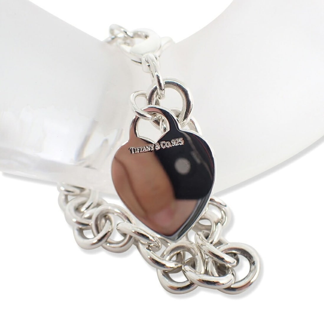 TIFFANY & Co. 925 Return to Tiffany Heart Tag Bracelet: --- Catalog ---Category: SizeLength: 19cm / 7.48''Category: DesignType: Charm braceletGender: WomenMaterial: Sterling silver 925Category: GeneralBrand: Tiffany--- Item List ---Section: ConditionRankin