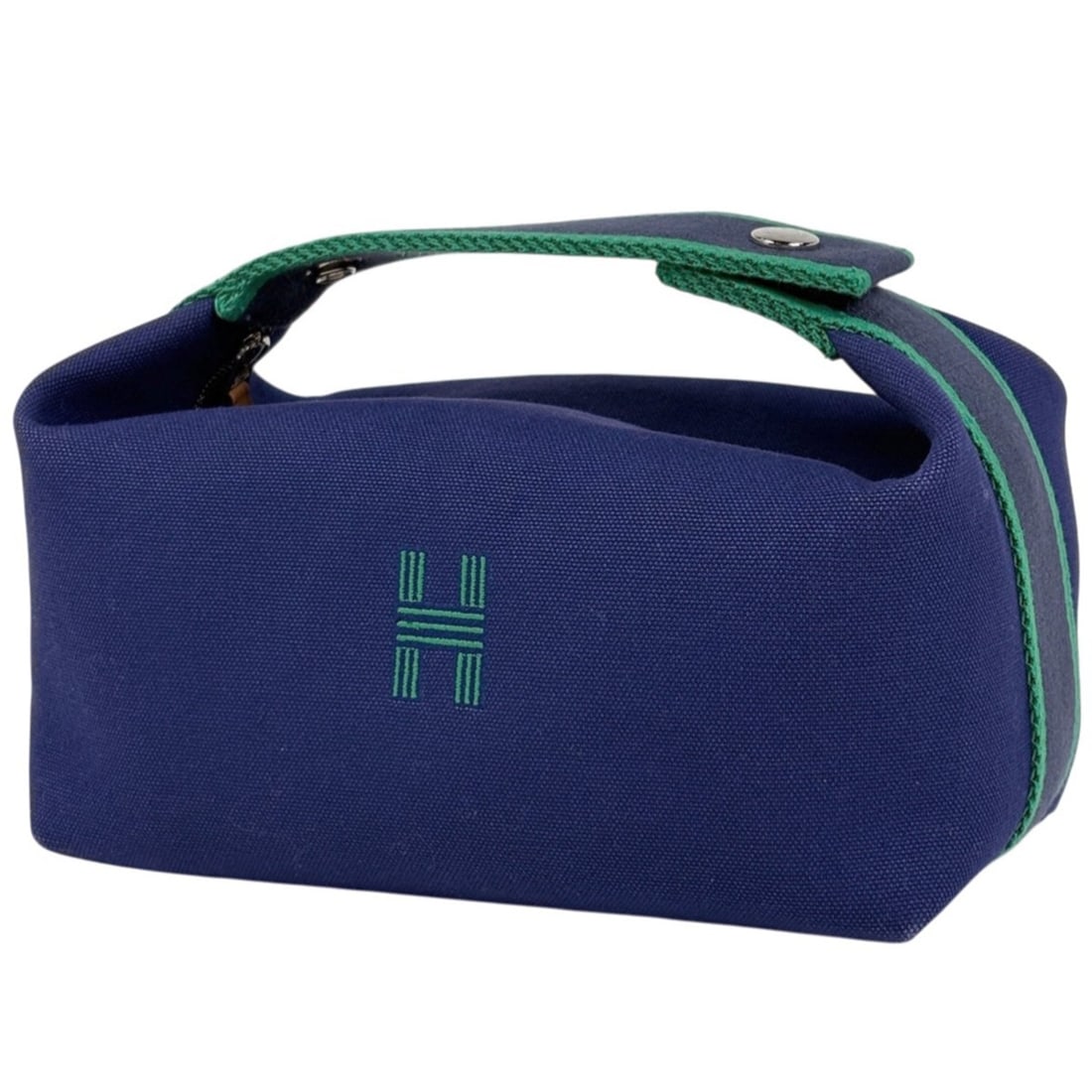 Hermes Bride à Black PM Bath Pouch with H Logo, Cotton Handbag, Marine Style, Women's: --- Catalog ---Category: SizeSize (HxWxD): 10cm x 20cm x 12cm / 3.93'' x 7.87'' x 4.72''Category: DesignType: Handbag, PouchColor: BlackGender: WomenClosure: OpenMaterial: Cotton Outer Pocket: Open po