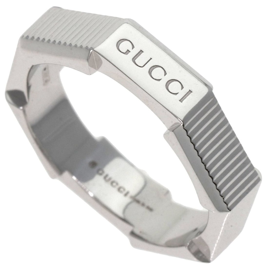 Gucci Link to Love #12 Ring, 18K White Gold, Women's GUCCI: --- Catalog ---Category: SizeWidth: 4.2mm / 0.17''Weight: 6.5g / 0.22oz.JP Size: 12US Size: 6.5Category: DesignType: Band ringMetal: White GoldGender: WomenMetal Purity: 18KCategory: GeneralBrand: Guc
