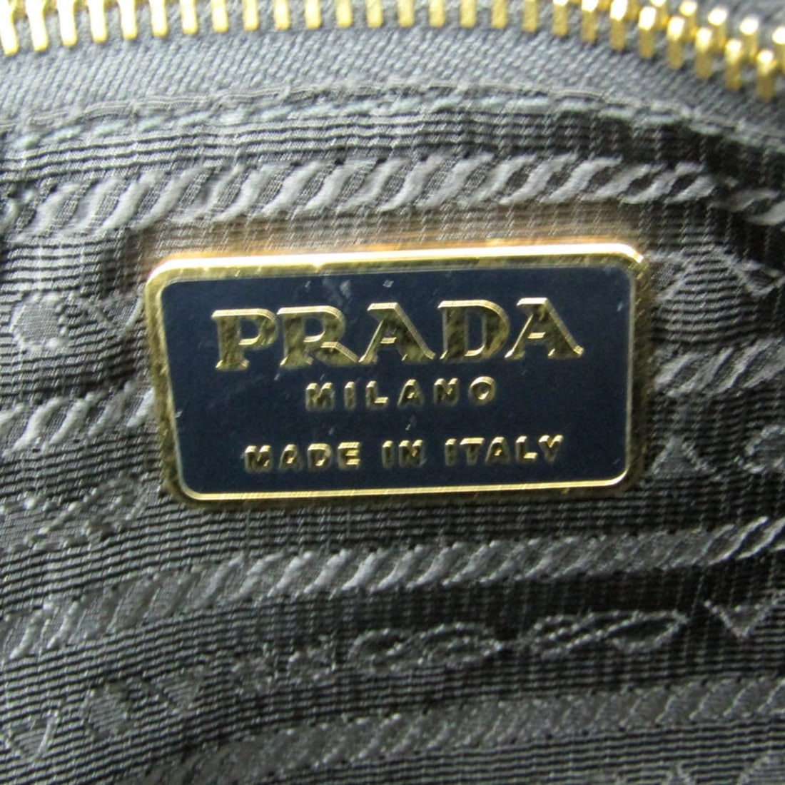 Celine Triomphe Keyring (Gold) - 15