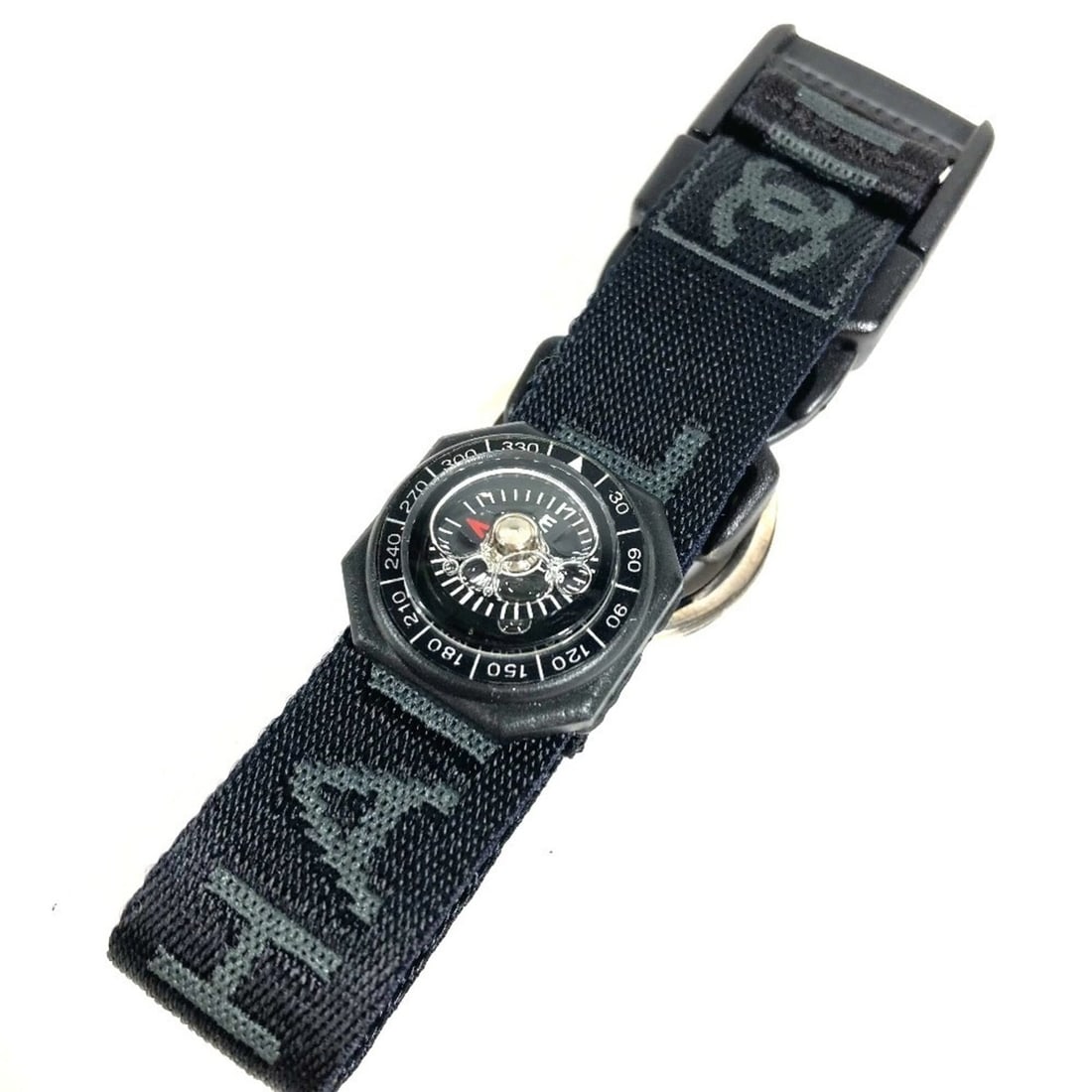 CHANEL Sport CC Coco Mark 03A Compass Accessory Keyring Bracelet Canvas Men's Women's Black: --- Catalog ---Category: SizeLength: 20.5cm / 8.07''Category: DesignType: Charm braceletColor: BlackGender: Men,WomenMaterial: CanvasCategory: GeneralBrand: ChanelCountry of Origin: Italy--- Item List