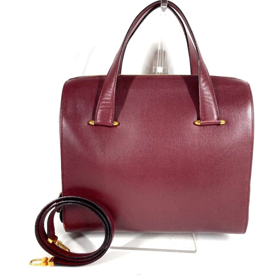CARTIER Cartier Must Line Logo 2-Way Bag Tote Handbag Business Leather Men's Women's Wine Red: --- Catalog ---Category: SizeSize (HxWxD): 27cm x 30.5cm x 12.5cm / 10.62'' x 12'' x 4.92''Category: DesignType: Handbag, Tote bagColor: Wine redGender: Men,WomenMaterial: Leather Category: GeneralBra
