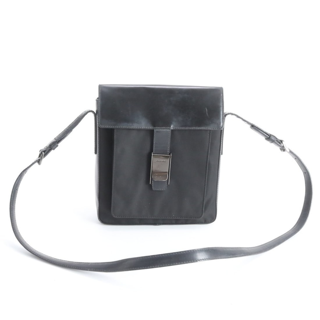 Prada Tessuto Nylon Leather Shoulder Bag, Crossbody, Black, Men's: --- Catalog ---Category: SizeSize (HxWxD): 22cm x 18cm x 6cm / 8.66'' x 7.08'' x 2.36''Category: DesignType: Shoulder bagColor: BlackGender: Men,WomenMaterial: Nylon , Leather Category: GeneralBrand: