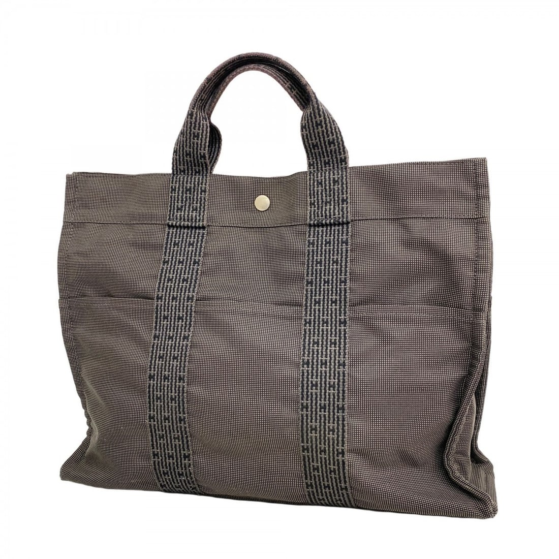 Hermes Herline MM Canvas Tote Bag, Gray, Men's & Women's: --- Catalog ---Category: SizeSize (HxWxD): 33cm x 42cm x 11cm / 12.99'' x 16.53'' x 4.33''Category: DesignType: Tote bagColor: GrayGender: Men,WomenMaterial: Canvas Hardware Color: SilverCategory: Gen