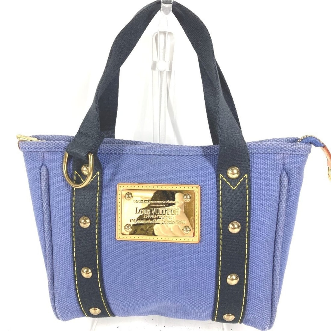 LOUIS VUITTON M40090 Antigua Cabas PM Tote Bag Handbag Canvas Men's Women's Blue: --- Catalog ---Category: SizeSize (HxWxD): 19cm x 22cm x 6cm / 7.48'' x 8.66'' x 2.36''Category: DesignType: Handbag, Tote bagColor: BlueGender: Men,Women,UnisexMaterial: Canvas Category: GeneralBrand