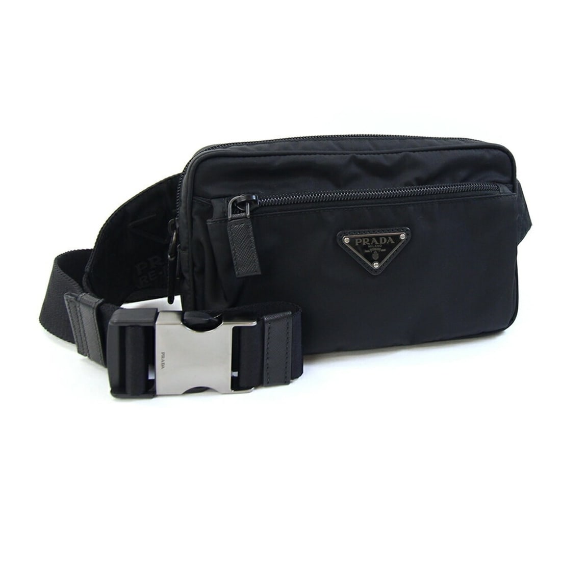 Prada Body Bag Belt 2VL977 Black Nylon Leather Shoulder Hip Waist Men's Women's PRADA: --- Catalog ---Category: SizeSize (HxWxD): 12.5cm x 21cm x 4.5cm / 4.92'' x 8.26'' x 1.77''Strap Length: 100cm / 39.36''Category: DesignType: Fanny packColor: BlackGender: Men,WomenMaterial: Nylon ,