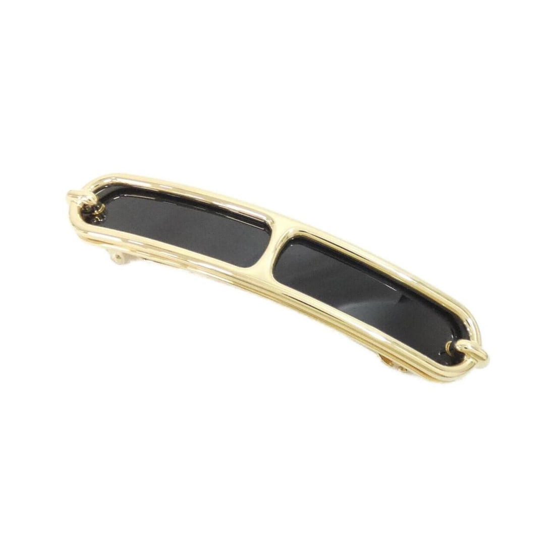 Hermes Luli GM 241033G Barrette: --- Catalog ---Category: SizeSize (LxW): 2cm x 10.5cm / 0.78'' x 4.13''Category: DesignType: BarretteColor: BlackGender: WomenMaterial: LacquerCategory: GeneralBrand: Hermes--- Item List ---Section: