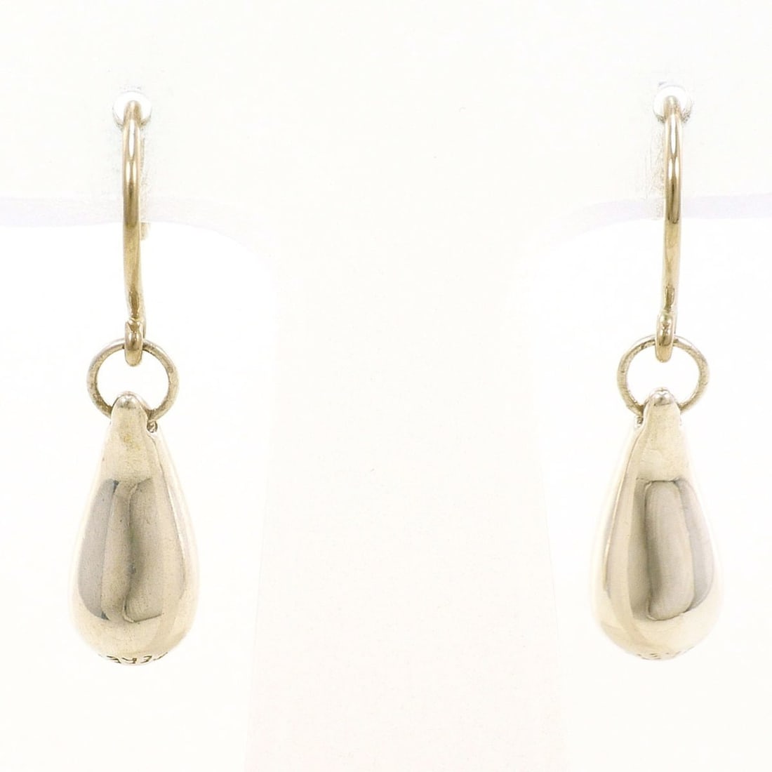 Tiffany & Co. Teardrop Silver Earrings, Total Weight 3.8g, Jewelry (1 of 9)
