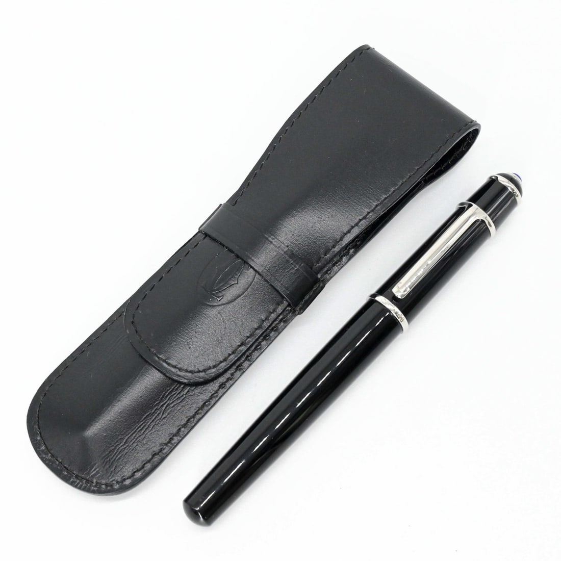 Cartier Diabolo de Fountain Pen, 18K White Gold, Black and Silver (1 of 15)