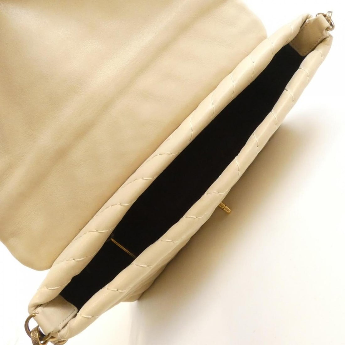 Chanel shoulder bag - 8