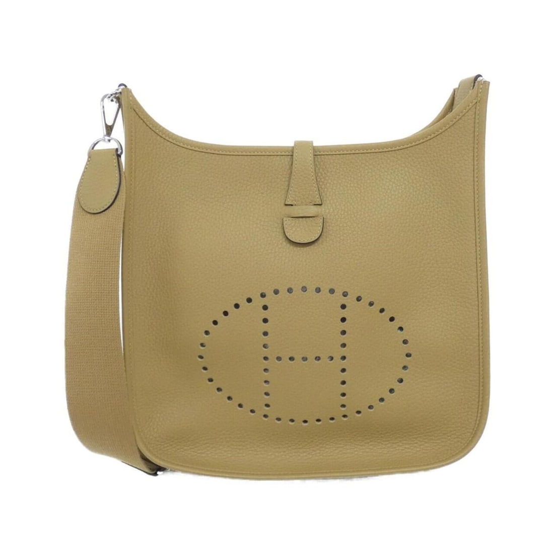 Hermes Evelyne 3 PM 056277CK Shoulder Bag: --- Catalog ---Category: SizeSize (HxWxD): 29cm x 28cm x 8cm / 11.41'' x 11.02'' x 3.14''Category: DesignType: Shoulder bagColor: BeigeGender: Men,WomenMaterial: Taurillon clemence leather Hardware Co