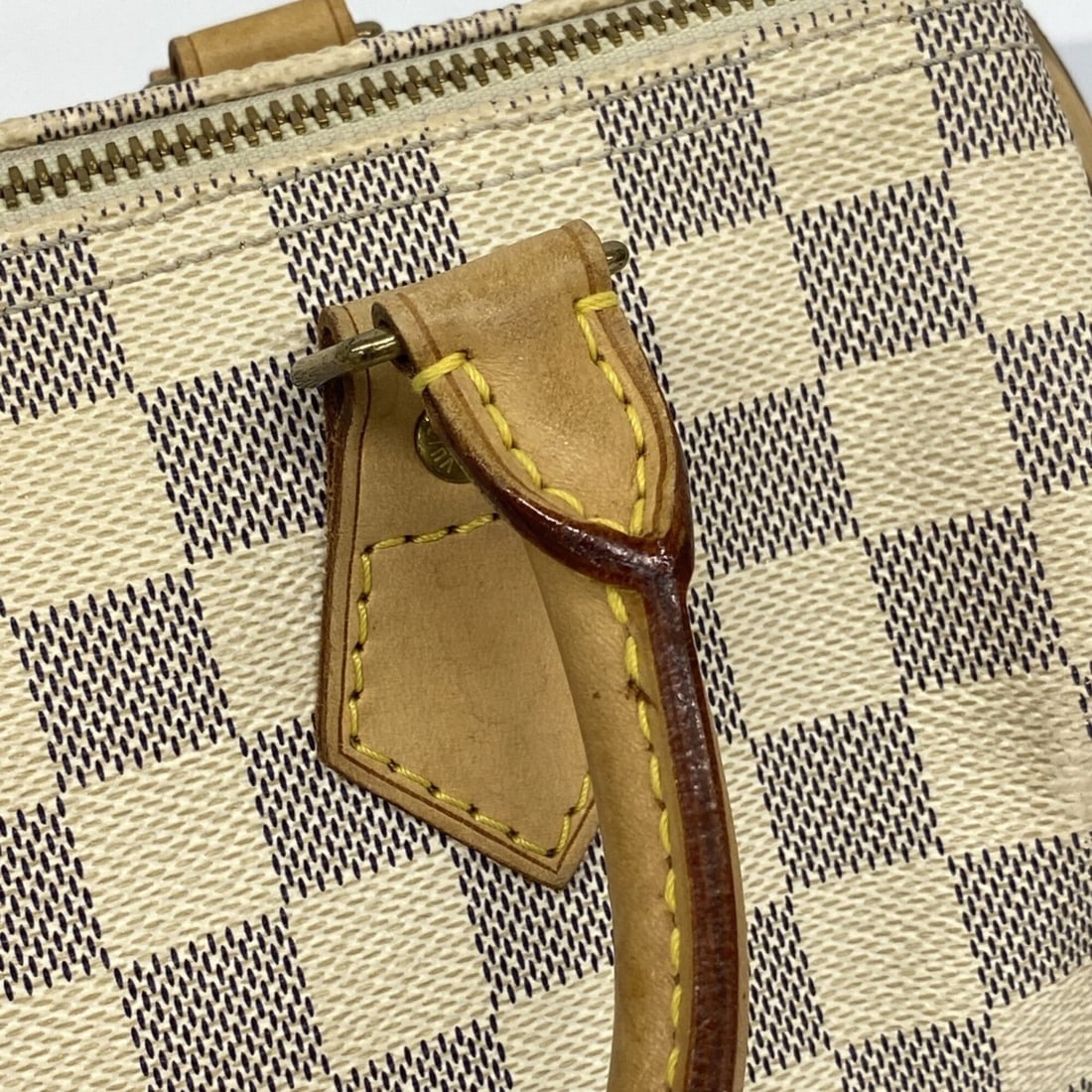 Cartier Trinity MM Ring - 10