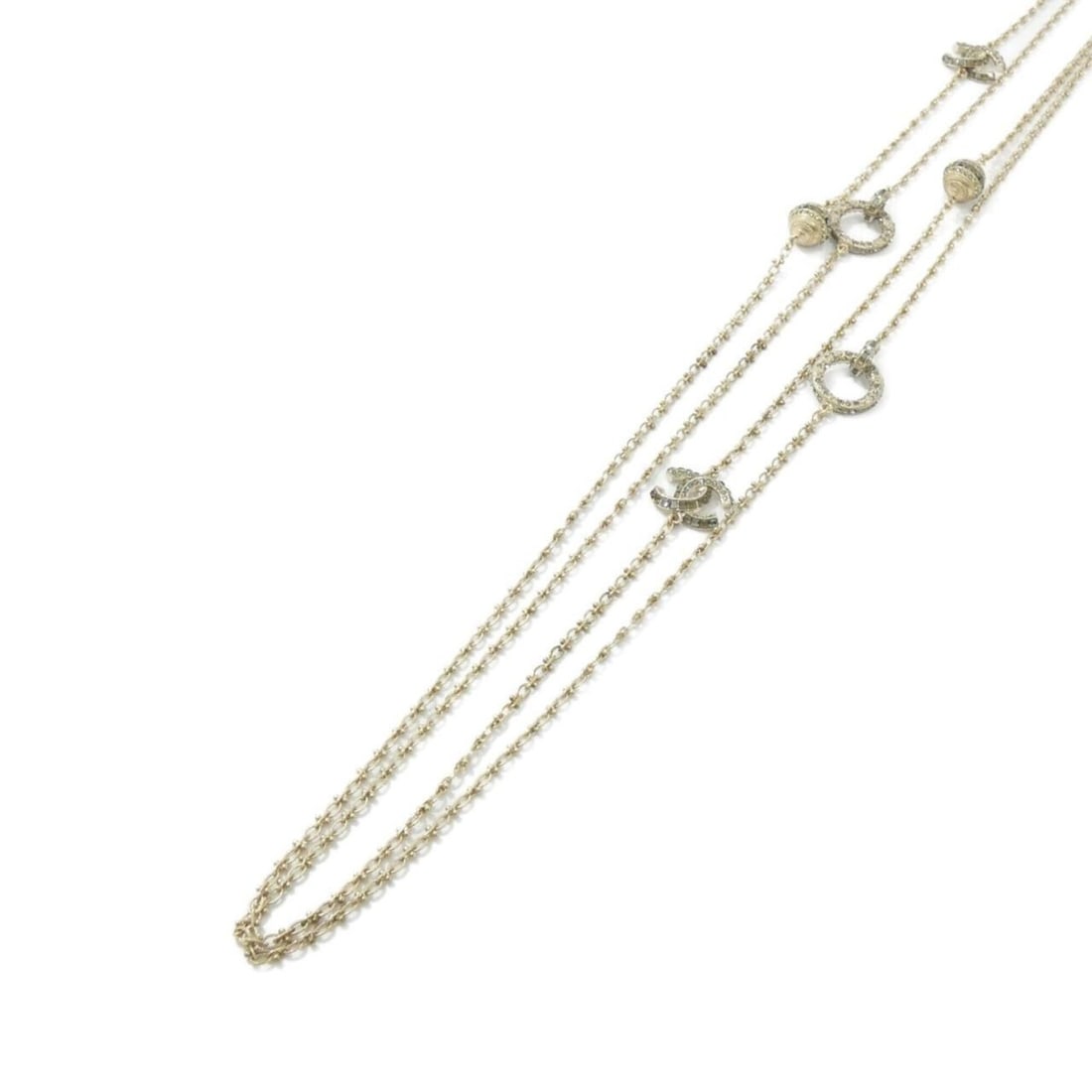 Chanel necklace: --- Catalog ---Category: SizePendant Size: 15mm x 20mm / 0.59'' x 0.78''Neck Circumference: 92 cm - 97 cm / 36.22'' - 38.18''Category: DesignColor: GoldGender: WomenNecklace Type: NecklaceCategory: