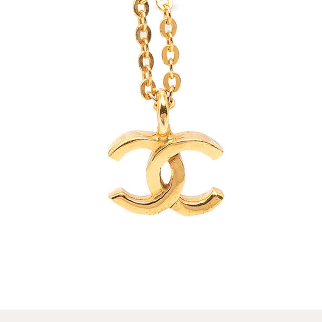 Chanel Coco Mark Necklace, Gold Plated, Women's CHANEL: --- Catalog ---Category: SizePendant Size: 14mm x 12.7mm / 0.55'' x 0.49''Neck Circumference: 40.5 cm / 15.94''Category: DesignColor: GoldGender: WomenMaterial: Gold platingNecklace Type: NecklaceCate