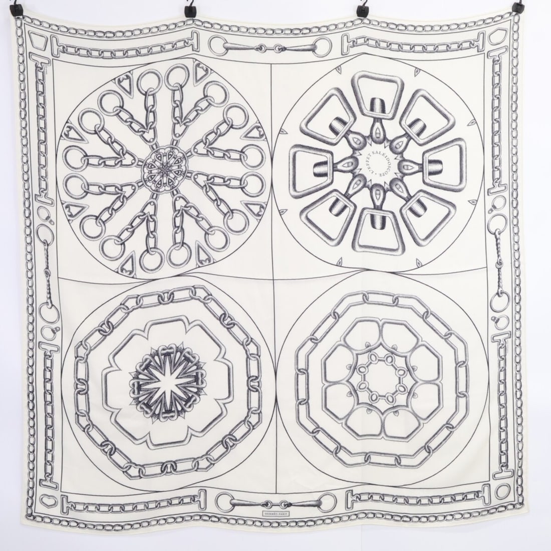HERMES Cashmere Silk Kaleidoscope Effect Carre 140 Geant Scarf, Off-White, Women's (1 of 11)