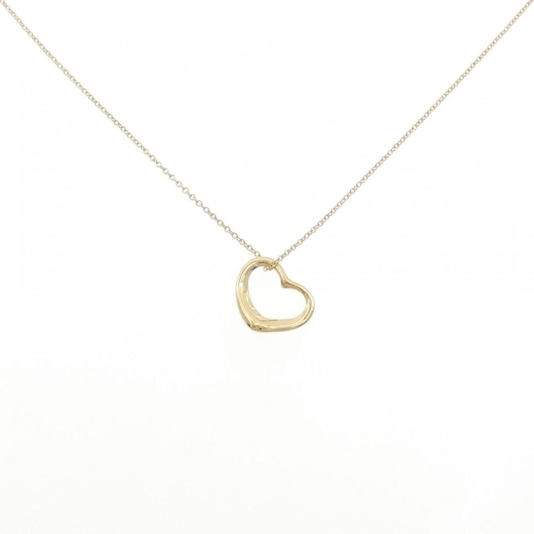 Tiffany Open Heart Necklace: --- Catalog ---Category: SizePendant Size: 13.9mm x 14.8mm / 0.54'' x 0.58''Neck Circumference: 41 cm / 16.14''Category: DesignGender: WomenMaterial: Yellow gold (18K)Pendant Type: PendantNecklace