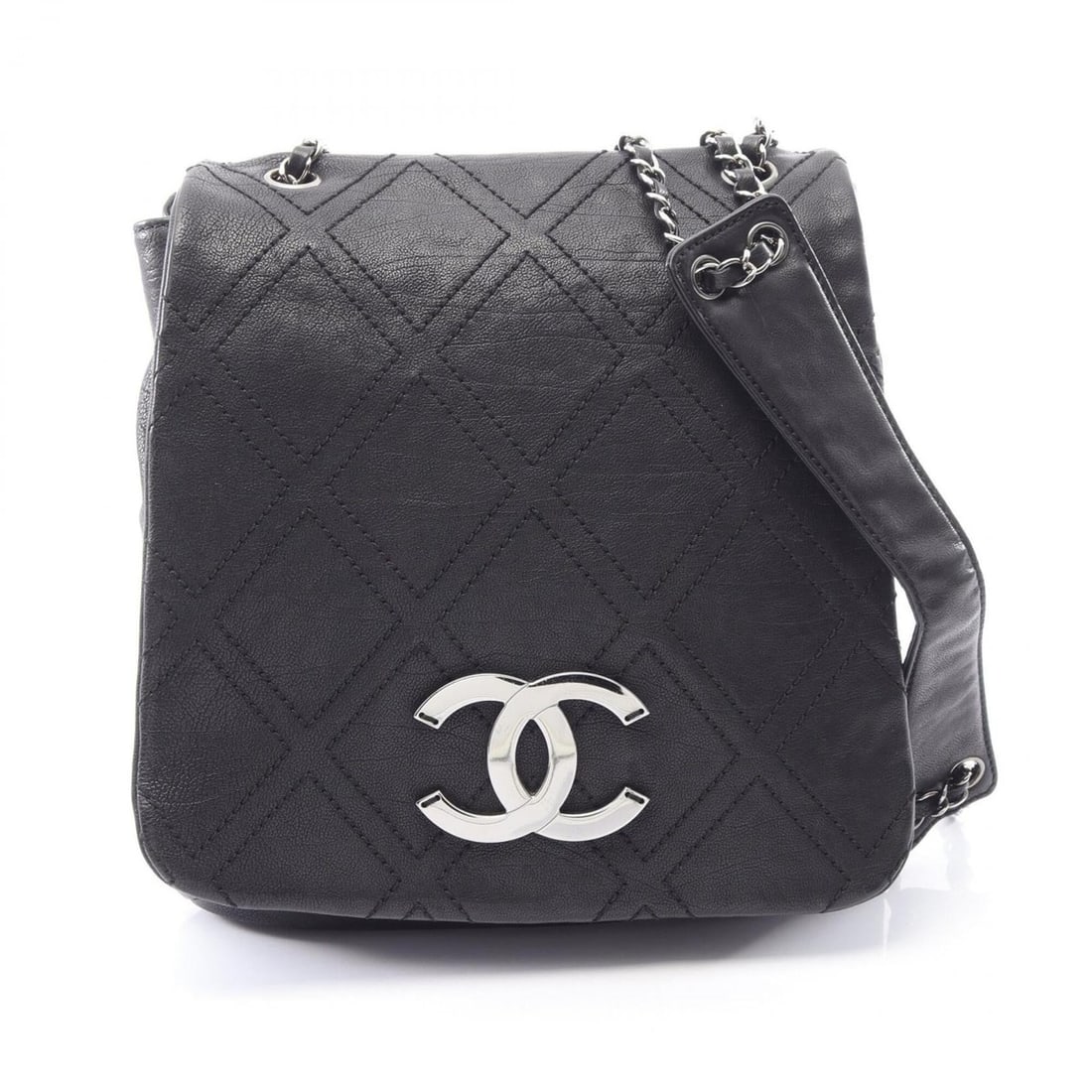 Chanel CHANEL Diamond Stitch Shoulder Bag Handbag Leather Women's Black: --- Catalog ---Category: SizeSize (HxWxD): 32cm x 28cm x 3cm / 12.59'' x 11.02'' x 1.18''Category: DesignType: Shoulder bagColor: BlackGender: WomenMaterial: Leather Category: GeneralBrand: Chanel--- 