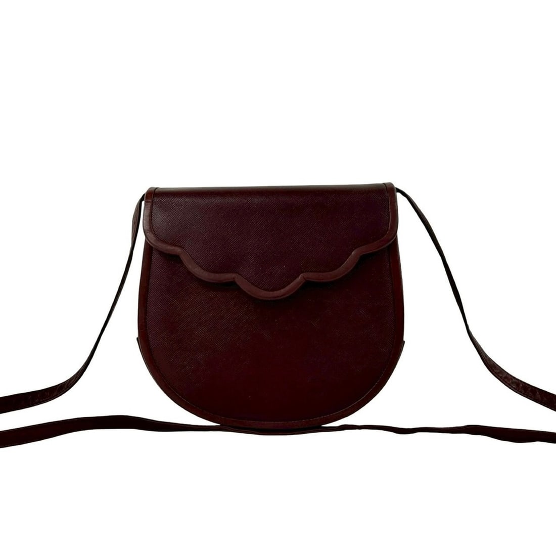 YVES SAINT LAURENT Vintage Scalloped Leather Mini Shoulder Bag/Pochette, Wine Red, 15365: --- Catalog ---Category: SizeSize (HxWxD): 18.5cm x 19.5cm x 6cm / 7.28'' x 7.67'' x 2.36''Category: DesignType: Pochette, Shoulder bagColor: WineGender: WomenMaterial: Leather Category: GeneralBrand: