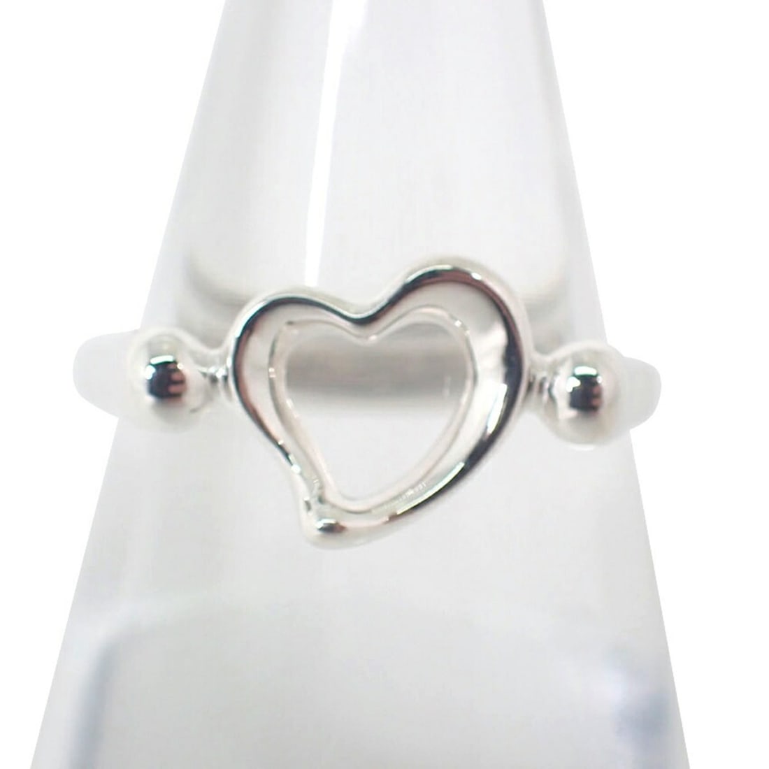 TIFFANY & Co. 925 Heart Ring, Size 10: --- Catalog ---Category: SizeUS Size: 5.5Brand Size: 50Category: DesignType: Band ringGender: WomenMaterial: Sterling silver 925Category: GeneralBrand: Tiffany--- Item List ---Section: