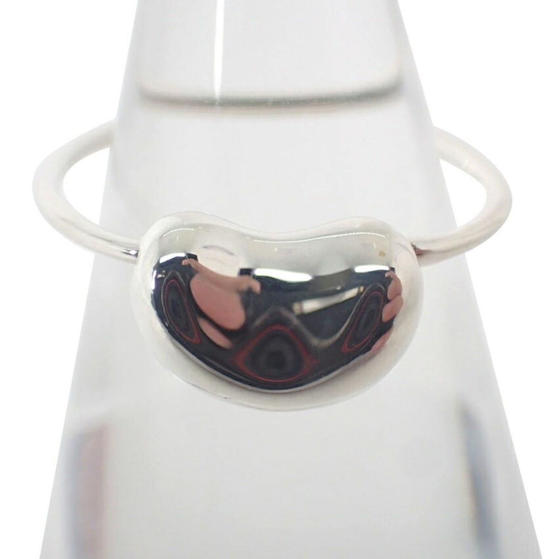 TIFFANY & Co. 925 Bean Ring, Size 12: --- Catalog ---Category: SizeJP Size: 12US Size: 6.5Category: DesignType: Band ringGender: WomenMaterial: Sterling silver 925Category: GeneralBrand: Tiffany--- Item List ---Section: ConditionRanking:
