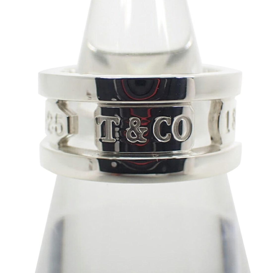 TIFFANY & Co. 925 1837 Ring, Size 10: --- Catalog ---Category: SizeJP Size: 10US Size: 5.5Category: DesignType: Band ringGender: WomenMaterial: Sterling silver 925Category: GeneralBrand: Tiffany--- Item List ---Section: ConditionRanking: