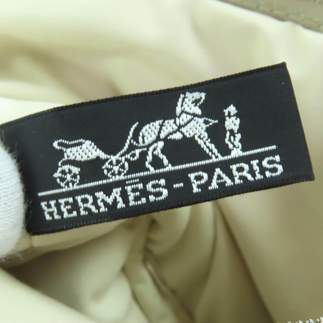 Cartier Trinity Ring - 9