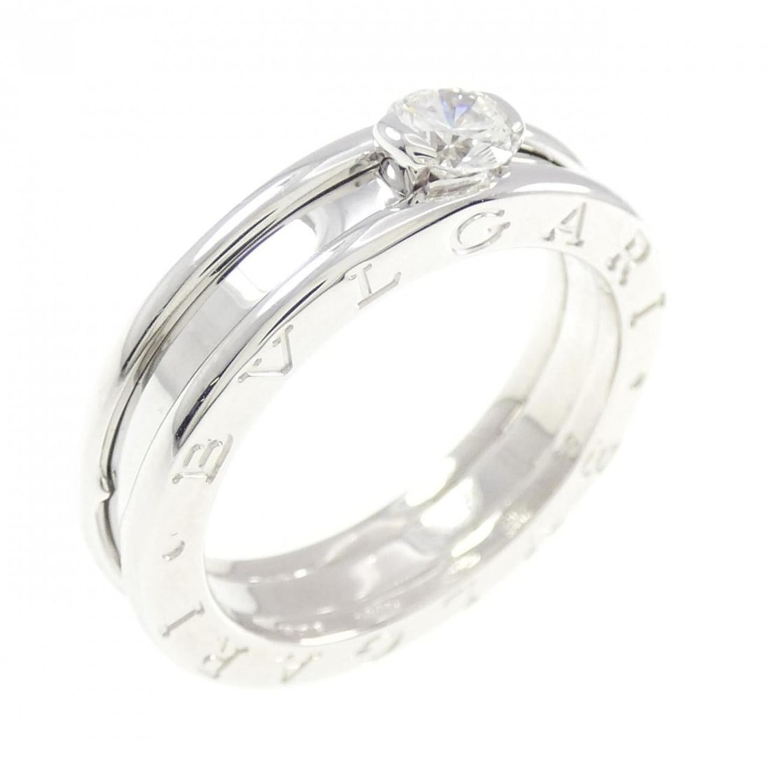 Bvlgari Bulgari B.zero1 Ring: --- Catalog ---Category: SizeUS Size: 7.5Brand Size: 55Category: DesignType: Band ringStone: DiamondGender: Men,WomenMaterial: White gold (18K)Category: GeneralMPN: 239776Brand: Bvlgari--- Item List -