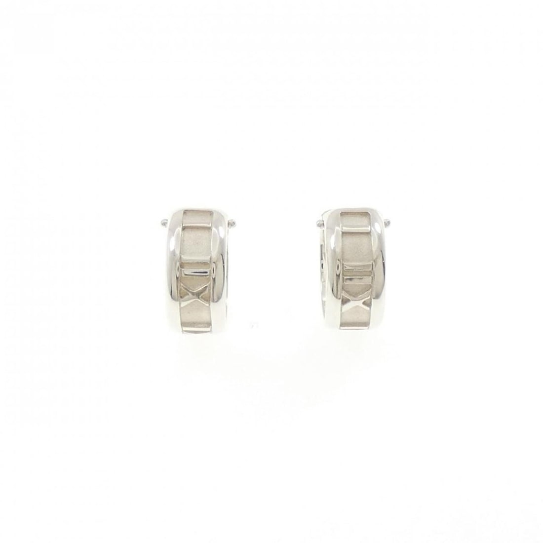 Tiffany Atlas Earrings: --- Catalog ---Category: SizeSize (HxWxD): 14.30mm x 6.70mm / 0.56'' x 0.26''Category: DesignType: Stud earringsGender: WomenMaterial: Silver 925Category: GeneralBrand: Tiffany--- Item List