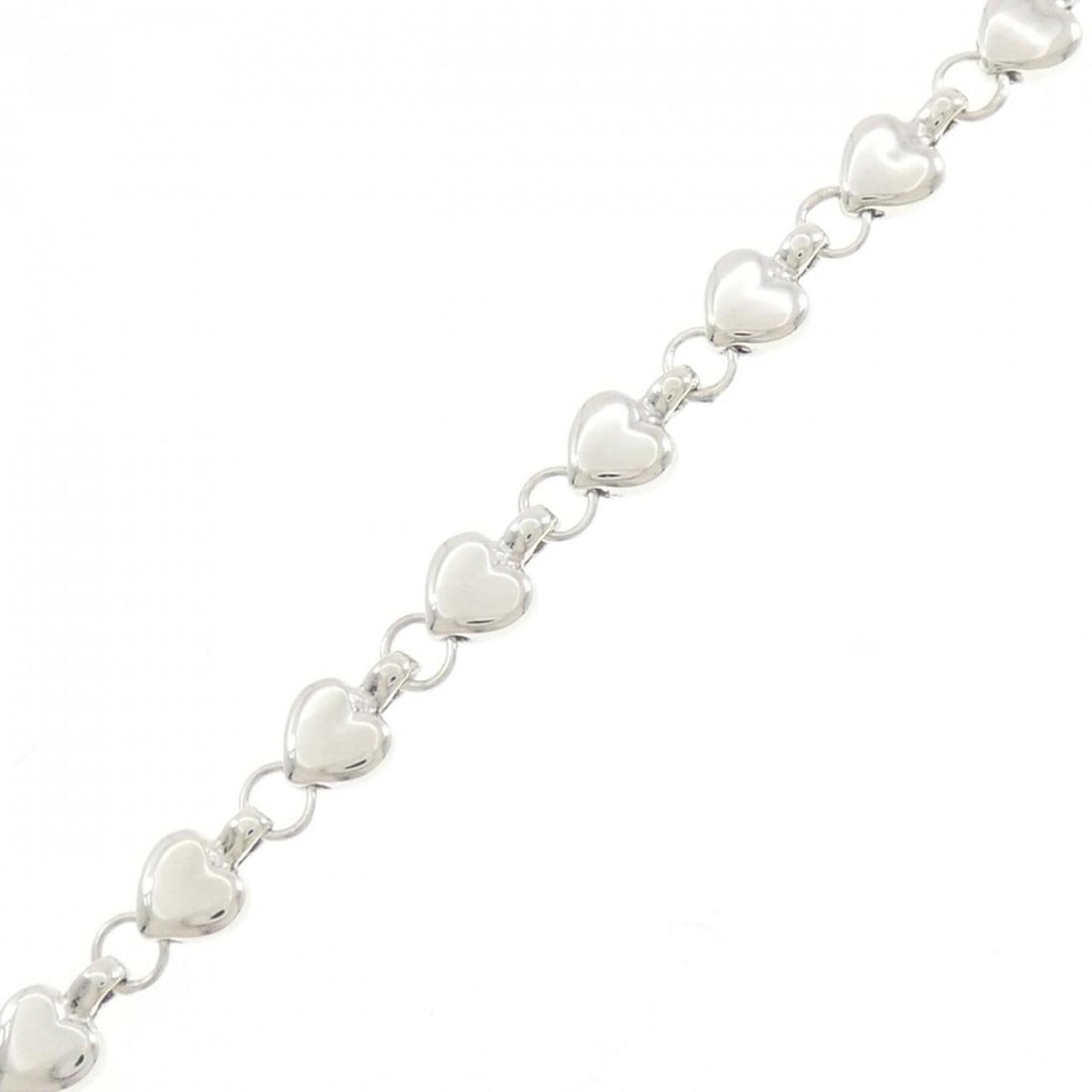 Tiffany Heart Bracelet: --- Catalog ---Category: SizeLength: 18.5cm / 7.28''Category: DesignType: Charm braceletColor: SilverGender: WomenMaterial: Silver 925Category: GeneralBrand: Tiffany--- Item List ---Section: Condition