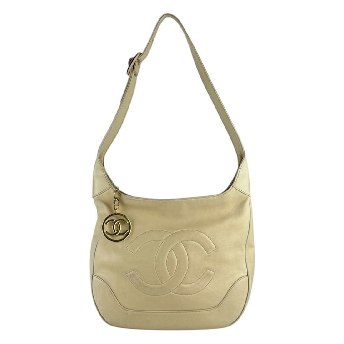 Chanel CHANEL Shoulder Bag Leather Cream Women's Free Shipping z9219: --- Catalog ---Category: SizeSize (HxWxD): 24cm x 29cm x 7.5cm / 9.44'' x 11.41'' x 2.95''Category: DesignType: Shoulder bagColor: CreamGender: WomenMaterial: Leather Category: GeneralBrand: ChanelCou