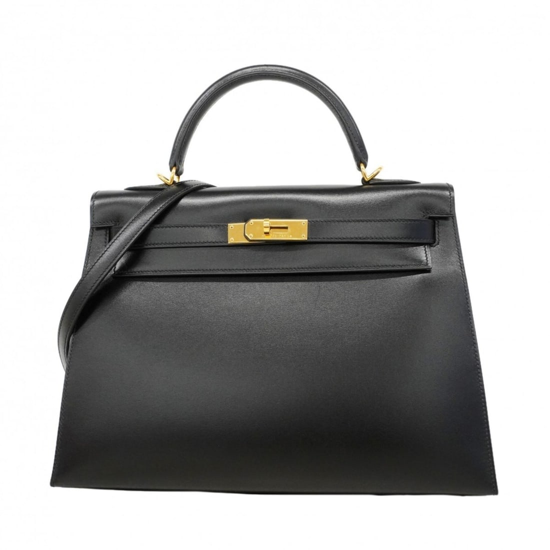 Hermes Kelly 32 Handbag, Box Calf Leather, Black, ?J Stamp, Women's, P2683149: --- Catalog ---Category: SizeSize (HxWxD): 23cm x 33cm x 12cm / 9.05'' x 12.99'' x 4.72''Category: DesignType: HandbagColor: BlackGender: WomenMaterial: Box calf leather Hardware Color: GoldCategory: 