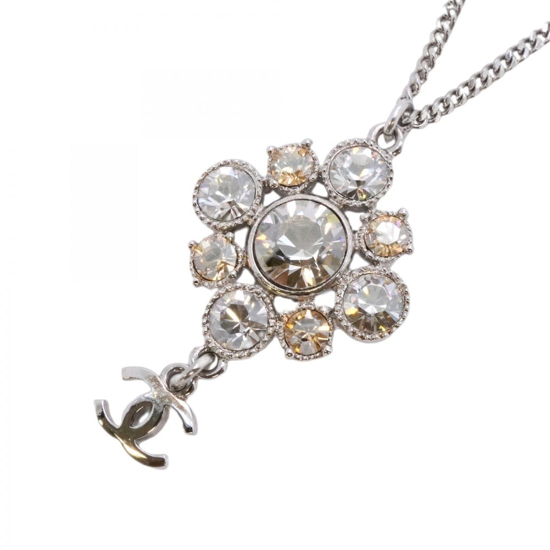 Chanel Necklace, Coco Mark, Metal, Rhinestone, Silver, Women's: --- Catalog ---Category: SizePendant Size: 43.6mm x 23.7mm / 1.71'' x 0.93''Neck Circumference: 42.5 cm - 48 cm / 16.73'' - 18.89''Category: DesignColor: SilverGender: WomenMaterial: Metal, Rhinestone